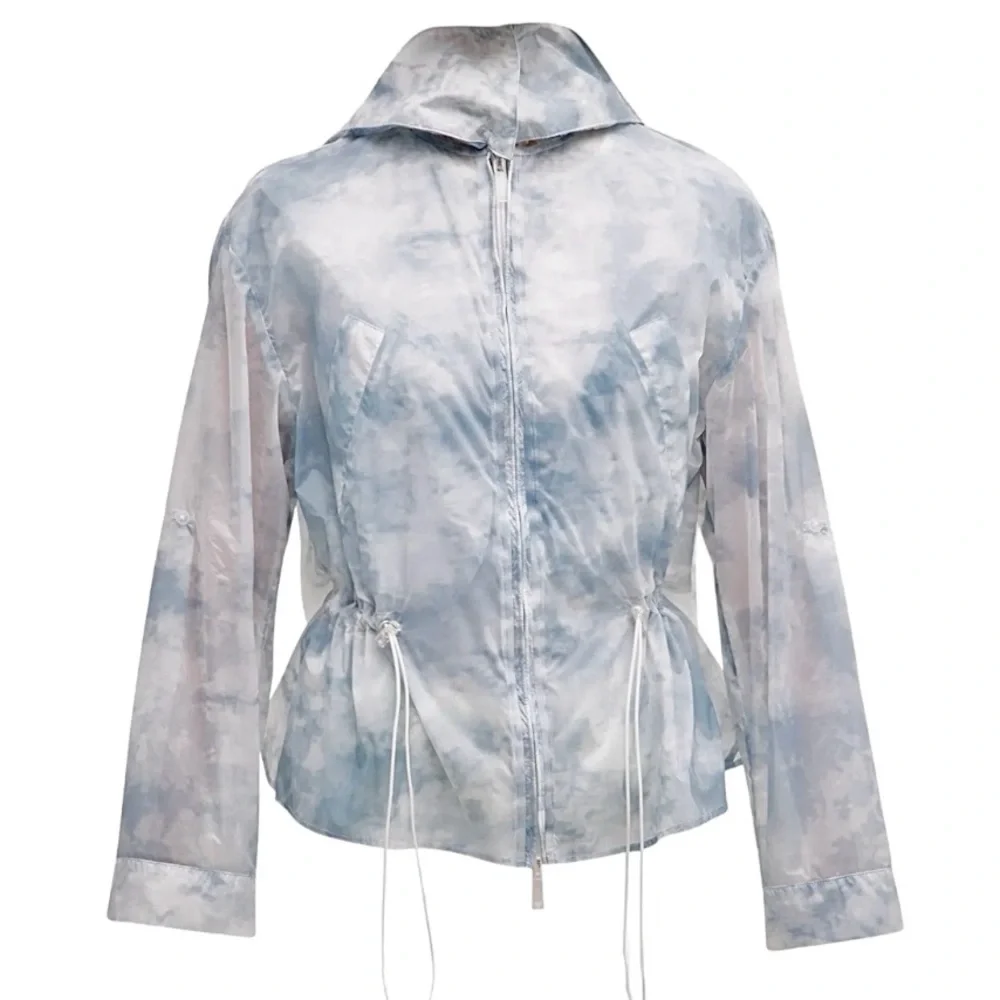 Like New Emporio Armani cloud-print hooded windbreaker jacket blue white sz 44 - Picture 17 of 17